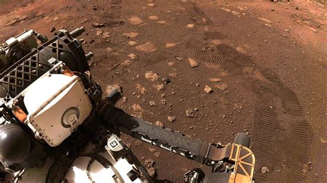 NASA Mars rover takes first drive on the Red Planet | FOX 35 Orlando