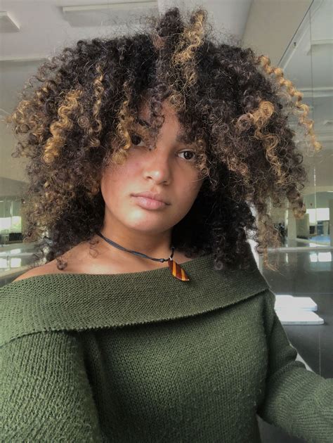 Hairstyles For Hispanic Curly Hair - Fade Haircut Styles