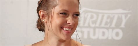 Fappening Hacking Victim Teresa Palmer Speaks Out - Entertainment News