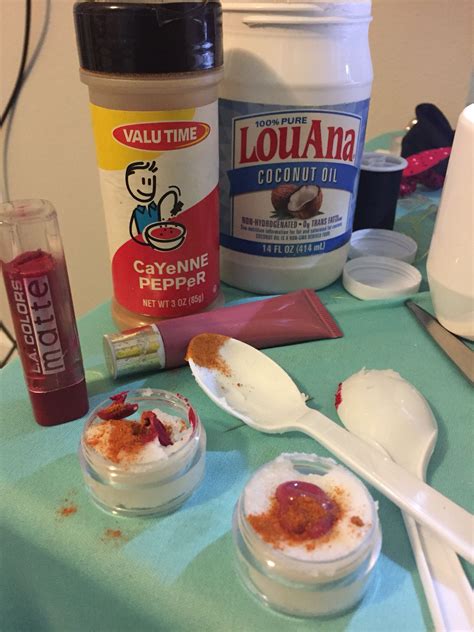 DIY Lip Plumper