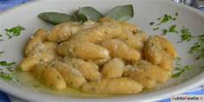 capunsei mantovani la ricetta originale dei capunsei o capunsel piatto capunsei mantovani la ricetta originale dei capunsei o capunsel piatto