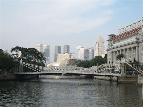 Cavenagh Bridge, singapore, Singapore - Top Attractions, Things to Do ...