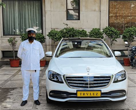Why Chauffeur-driven vehicles are must for Corporates