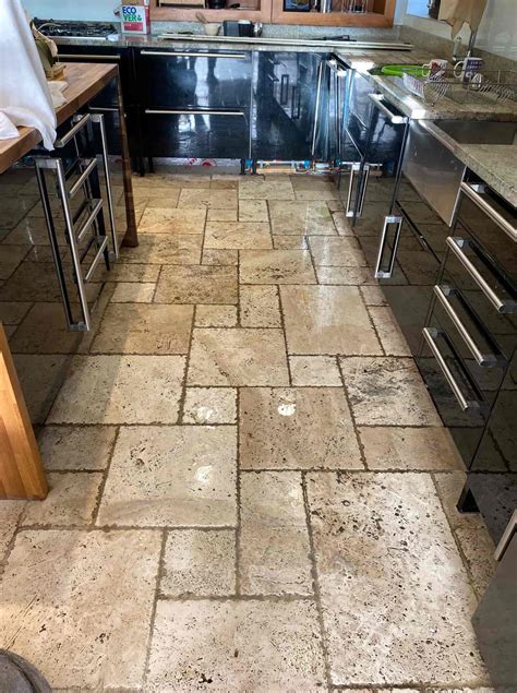 Travertine Tile Kitchen