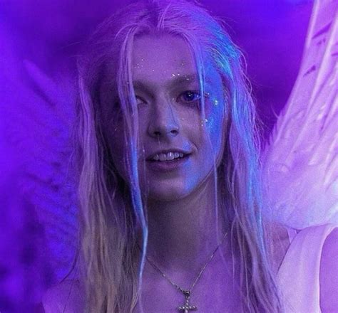 How would you introduce the characters of the show BEFORE you watched the show? Like before ...