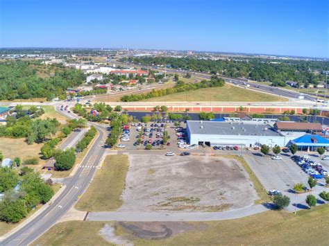 1301 Ed Noble, Norman, OK 73072 - 1301 Ed Noble Pkwy | LoopNet