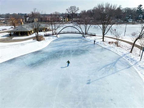 Best Midwest Outdoor Ice-Skating Rinks and Ribbons