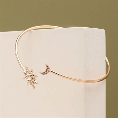 Buy SOHI Gold Plated Party Rhinestones Armlet for Women Online