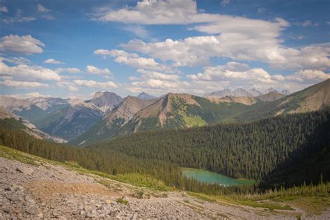 How to Hike to STUNNING Lillian Lake & Galatea Lakes