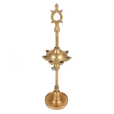 Golden Kuthu Vilakku Oil Lamp With Adjustable key