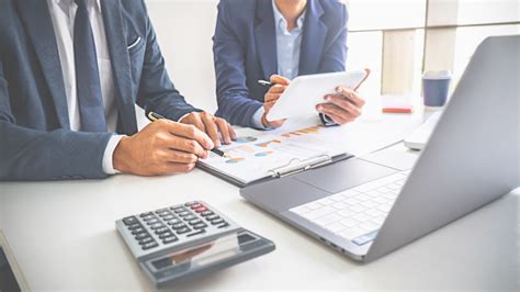 Monetary Unit Assumption - Explained 2022