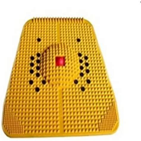 Triple Color Yoga Mats - Acupressure Yoga Mat Manufacturer from New Delhi