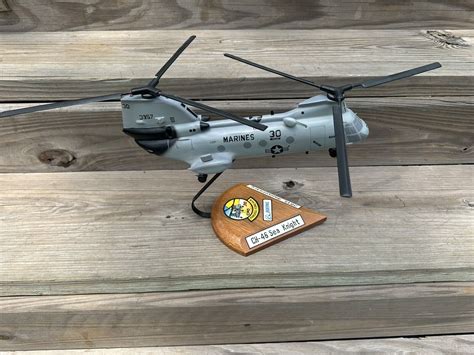 Sea Knight CH-46 Boeing Vetrol US Marines Helicopter Desk Model ...