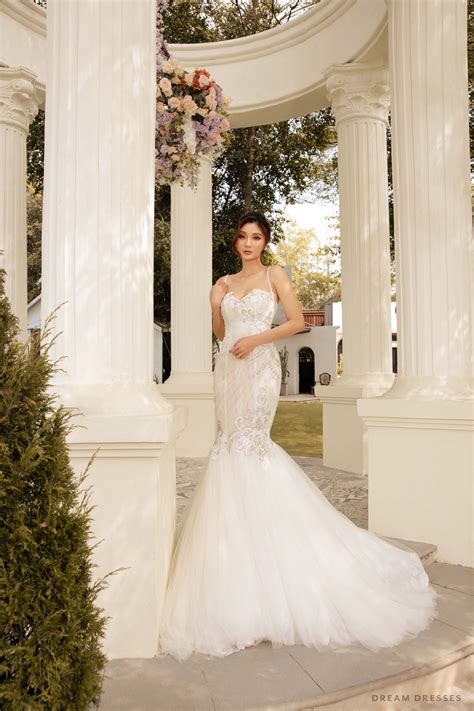 Lace Trumpet Wedding Dresses