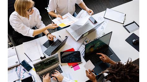 Part-Time Job Hours: How Many Hours Is Considered Part-Time?