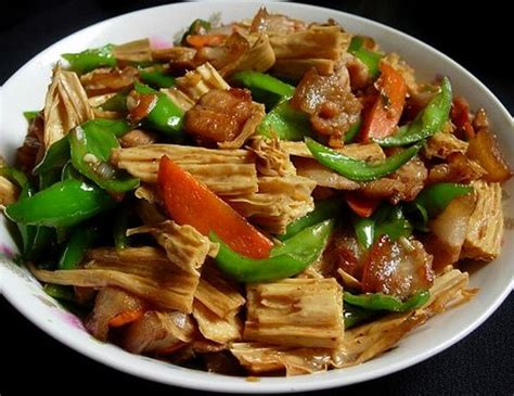 这是腐竹非常好吃的做法，简单易做，开胃美味。【休闲煮食】 #腐竹料理 - YouTube