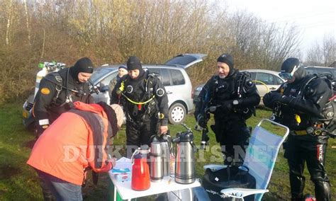 Oudejaarsduik 2015 | Duikplaats.net