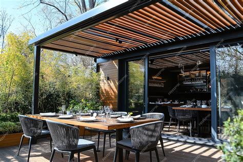 Restaurant Outside 的图像结果