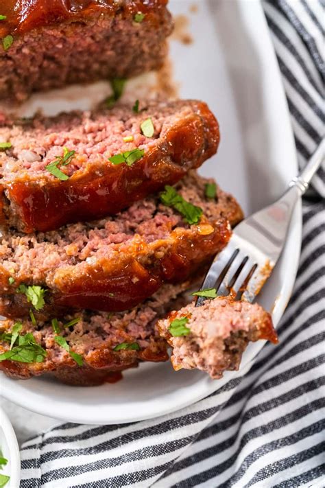 How Long to Cook 1 Lb Meatloaf (+ Classic Recipe) | Recipe | 300 ...
