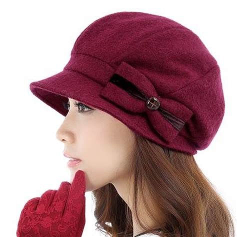 43 Lovely Winter Hats Ideas For Women – ADDICFASHION