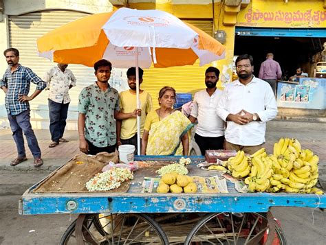 Free Distribution Shop Umbrellas to the Poor Street Vendors at ...