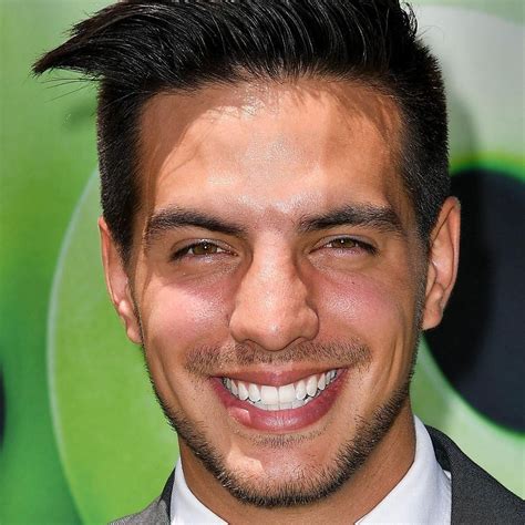 Watch I Am Not Mendoza (2025) TV Series Online - Plex