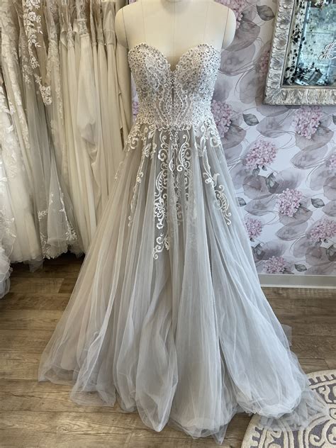 Stella York 6692 Sample Wedding Dress Save 64% - Stillwhite