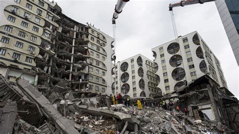 Qué son y por qué aparecieron las luces que se vieron en el cielo justo ...