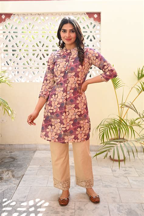 Purple Cotton floral kurta with schiffli pants – Do Dhaage