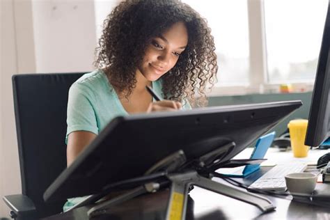 The 12 Best Free Graphic Design Software for Marketers and Beginners ...