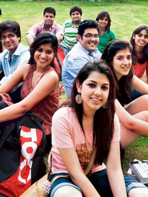 Best Courses after 12th exam- Science, Commerce and Arts