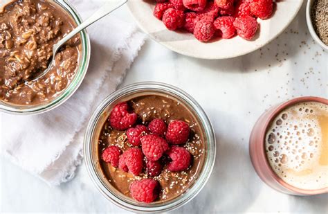 Chocolate Protein Overnight Oats - Danielle Walker