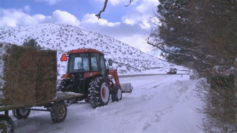 Residents help drivers in Washoe Valley