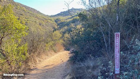 Hike Iron Mountain (San Diego) - HikingGuy.com