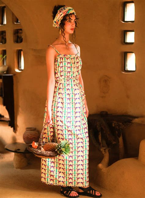 Names in Sand Dress – NETE.IN