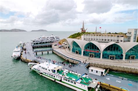 舟山32条水上客运航线停航 上万名海岛游客被疏散-嵊泗新闻网