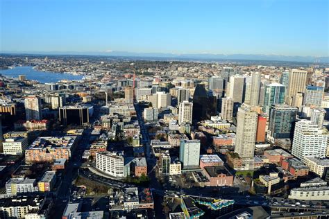Seattle Aerial View 的图像结果