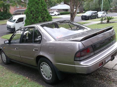 1990 NISSAN MAXIMA TI SEDAN - JCW5256565 - JUST CARS