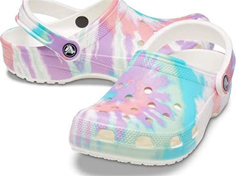 Are Crocs the Hottest Shoe of the Season? | TLC.com