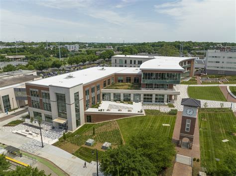 Picture This: Central Piedmont Community College Parr Center - Timmons ...