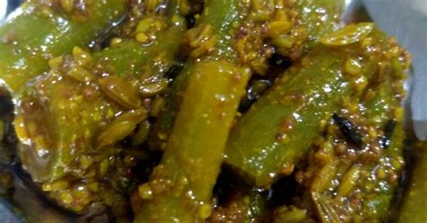 Pickle of mustard stem Recipe by Bharti gupta - Cookpad