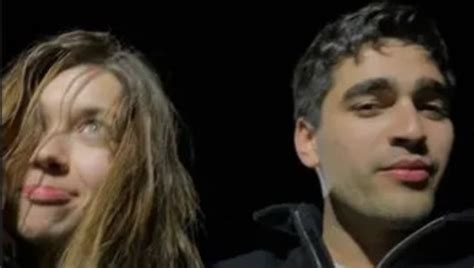 Afra Saracoglu i Mert Ramazan Demir novom fotografijom nasmejali fanove ...