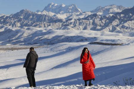 Photos Chine : tourisme hivernal au Xinjiang — Chine Informations