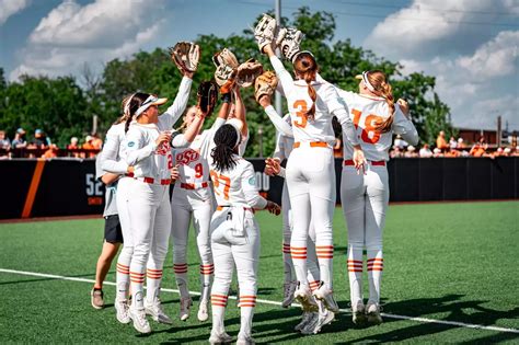 Cowgirl Softball Ties Program Record With Eight NFCA All-Region ...
