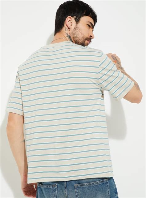 Buy URB_N Men Striped T-shirt Online at just Rs. 399.0 - 1000016165936 ...