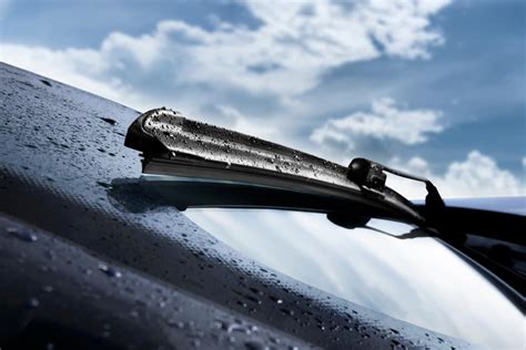 Aero Twin vs. Normal Wipers - Which is Right for You? | MotorHunk ...