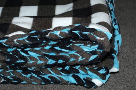 Elemental Carbon: Fleece Blanket with Crocheted Edge | Sewing fleece ...