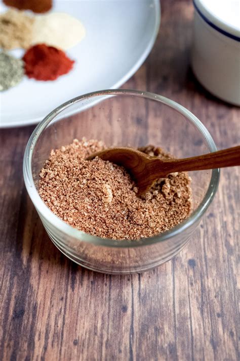 BBQ Spice Rub Recipe (A 5 Ingredient Mix!) - Smells Like Home