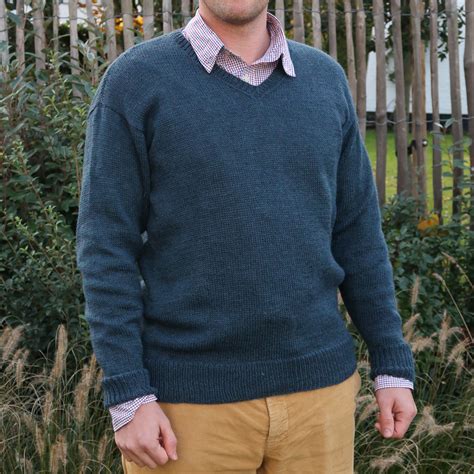 V Neck Men Sweater Knitting Pattern - Arnaud's Classic V Neck