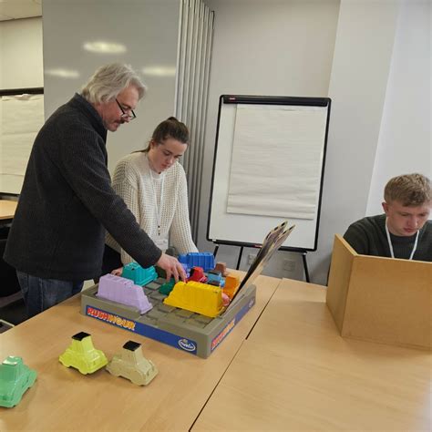 Learning by Teaching 的图像结果